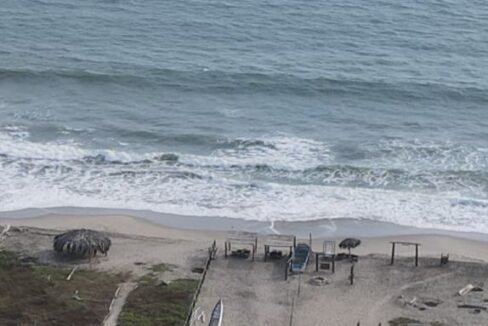 979b2ce9-3654-4a35-9fad-9dc0bb145a92