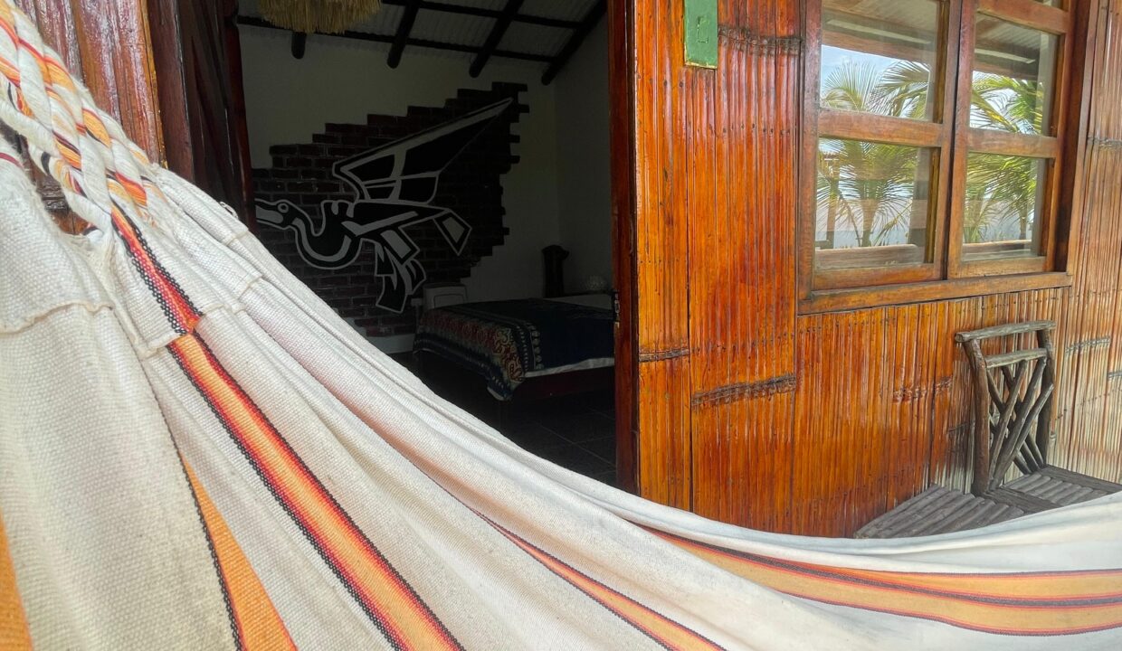 b064ae86-74c5-436a-b519-4cb56fe2a7ef