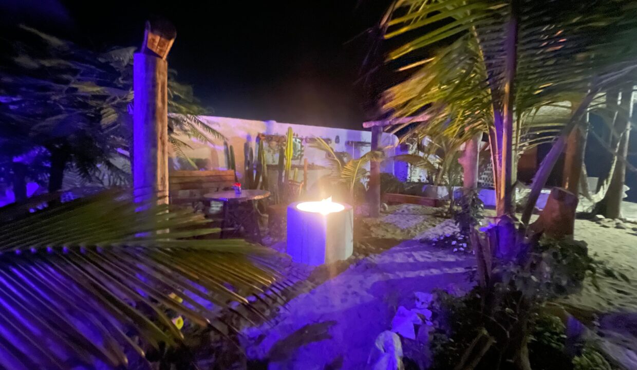 f3e3afb9-6dcf-4e81-9e3e-bb9485623398