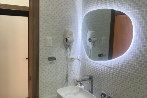 0222d242-e542-468e-8497-01b07b4148f6