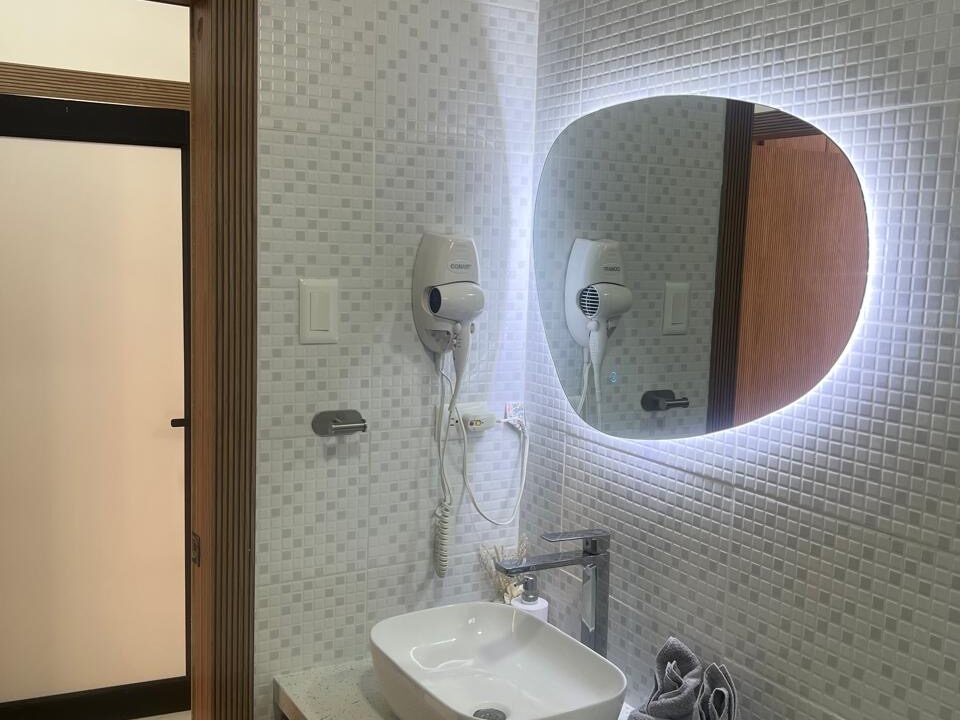 0222d242-e542-468e-8497-01b07b4148f6