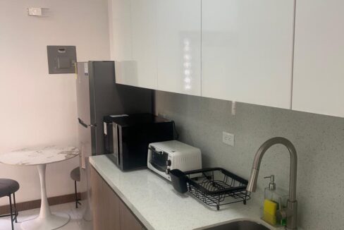 08fa1c4b-134e-40bb-b073-b6e85391e3ca