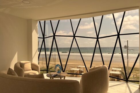 f9111241-74d2-458c-9fd0-ebc4acbe4561