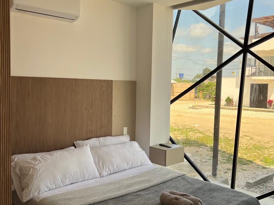 fb889d77-a658-4f6d-a78f-29b522dc0b05