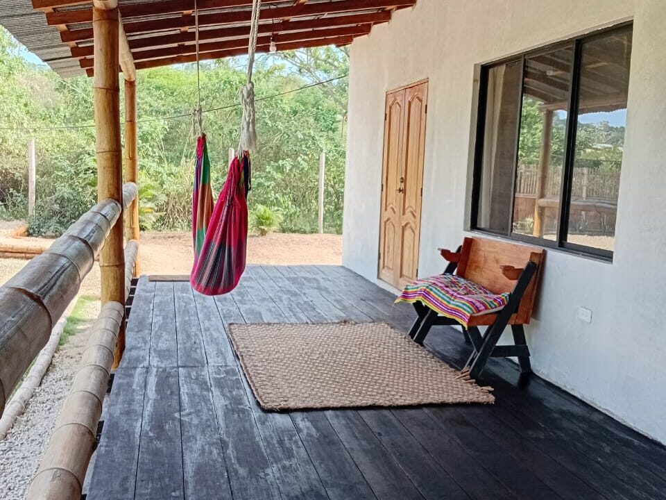 8bb3b923-1561-4dcb-8dc9-5c49bd8a1d35