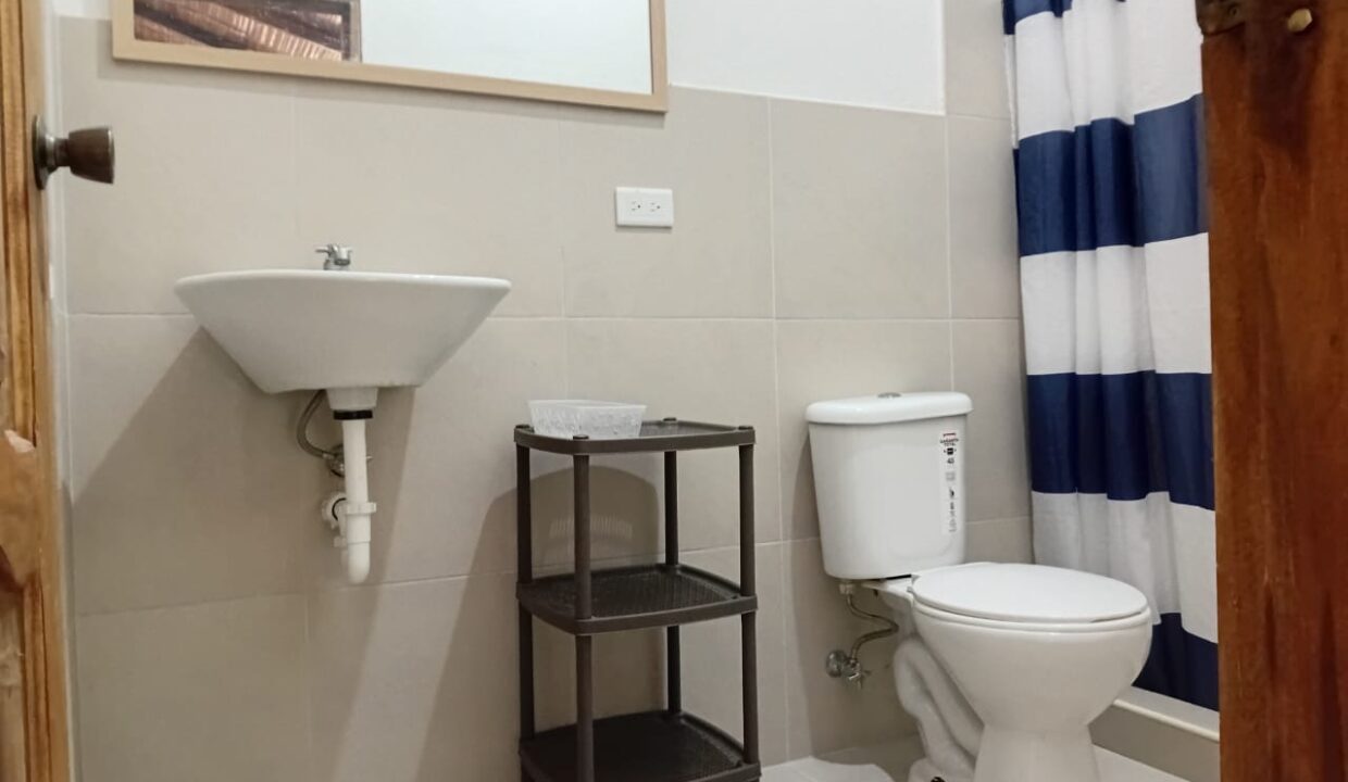 a80c80d4-d962-4cc9-bbd4-b0f9aa5d807e