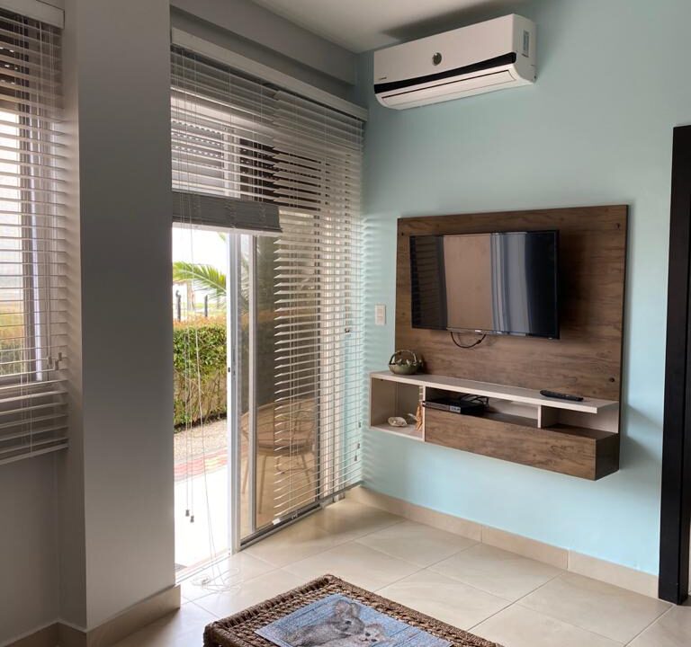 e53bacd4-06ec-4f40-aed8-75105d18f600