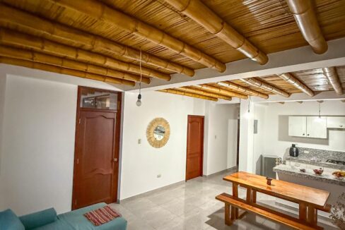 702e0909-705a-4fd4-b22b-84231fc1dff7