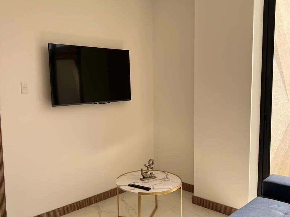 d08fc4e1-d9d5-47c4-9f31-4a4996736b18