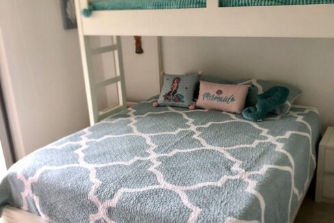 575cf593-219a-4f29-aab3-7bbd08cb380c