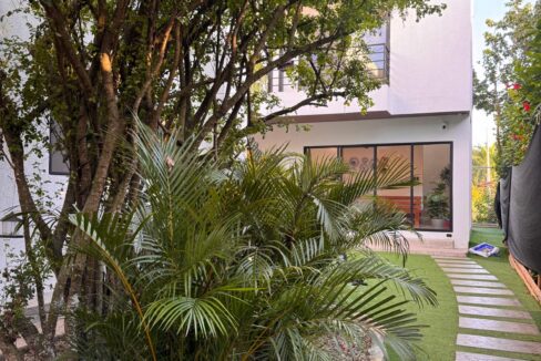 c43a0437-7a6c-49a0-bccc-bfc33212b594