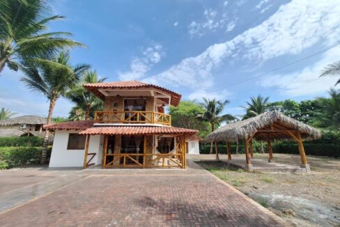 e265c508-a24f-418f-8fc0-1cc1dcdf4253