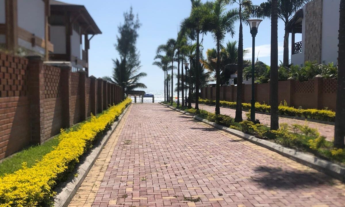 f9d2b5ac-b55b-4aef-b249-9d6ab9bc6fa1