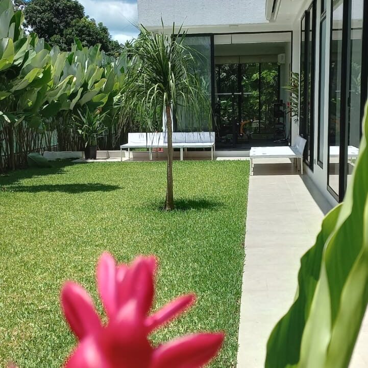 04c283f1-0f79-4959-bd94-8f9dd800897f