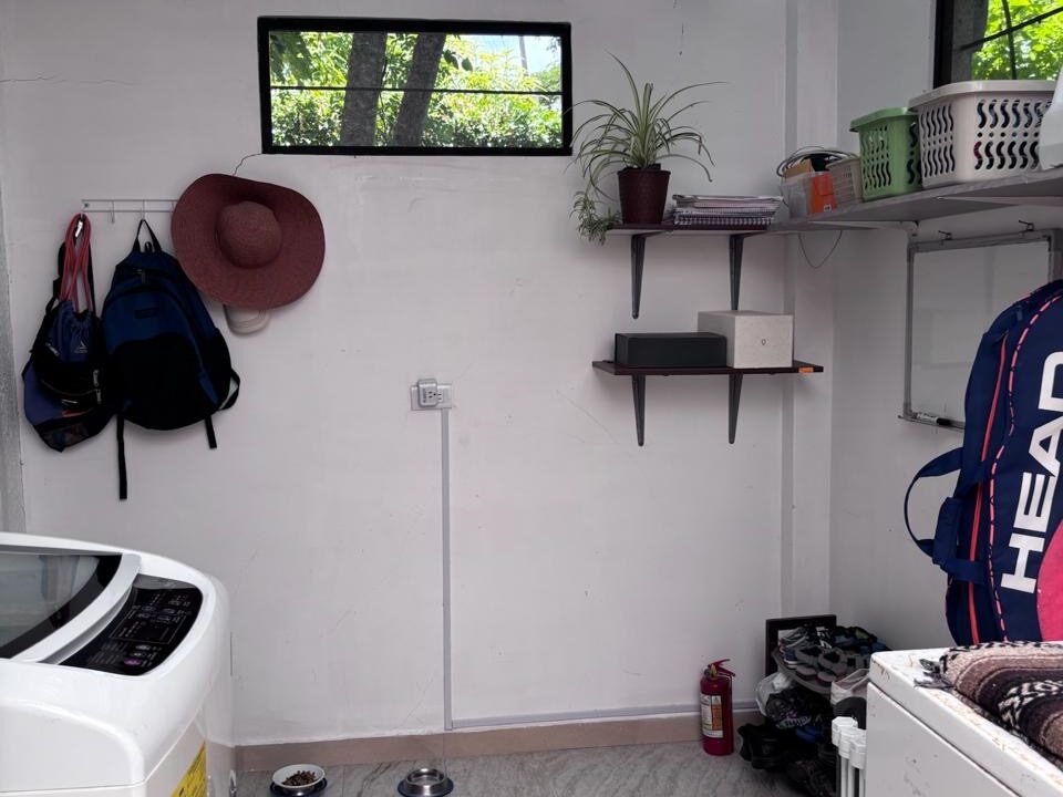 244c85b5-3c0f-46dc-9c0c-9fa20ff08196