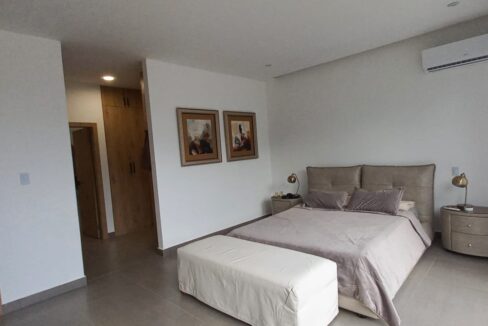 5423938b-59b5-43ab-83ac-e360b5f180a9