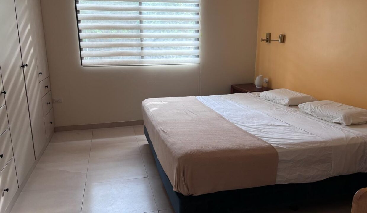 7552dbd6-e8cd-4505-a121-b4aade77471f