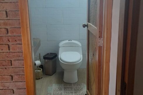 810c4b44-51f3-494f-8584-4ffbc4a7e5a0